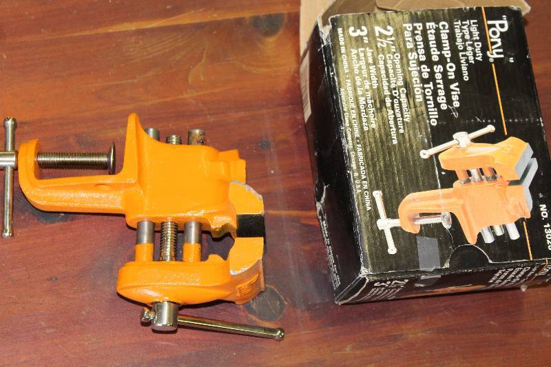 lot 9011 image: NEW Clamp-On Vise - PONY 2-12 NICE w original box