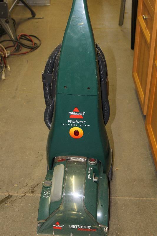 lot 9013 image: Bissell Pro-Heat Power Lifter Carpet Cleaner - Runs