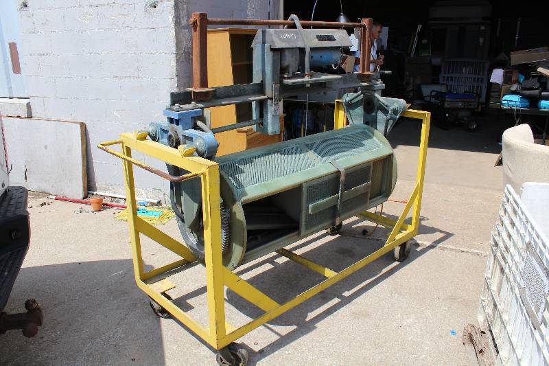 lot 9031 image: Napco Tumbler- works - see photos