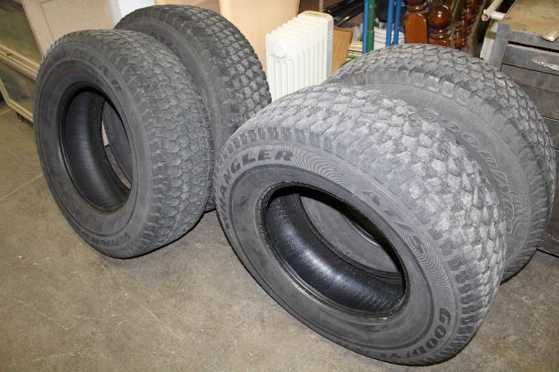 lot 9057 image: Set of 4 Goodyear Tires - Wrangler AT15 - LT275  70  R17