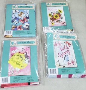 lot 2666 image: Magnolia Creek 28x40 House Flag 4 Pack