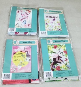 lot 2682 image: Magnolia Creek 28x40 House Flag Set, 4 Pack