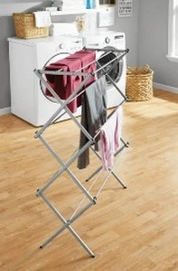 lot 2604 image: Mainstays Oversized Drying Rack