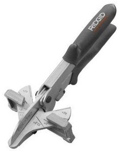 lot 2631 image: RIDGID XLT Miter Trim Cutter