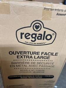 lot 30048 image: REGALA BABY GATE EXTRA LARGE