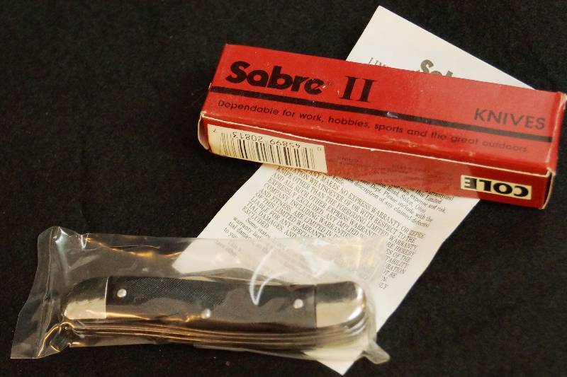 lot 4093 image: Pocket Knife - SABRE - M#813 - NEW in original box w original papers. See photo