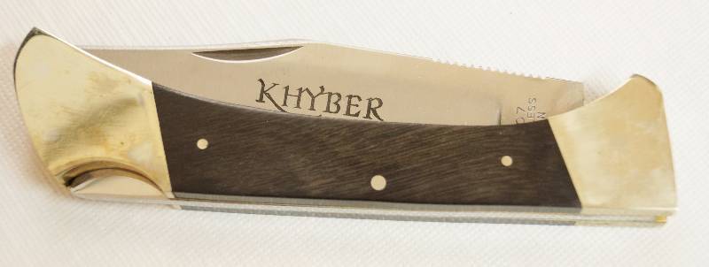 lot 4094 image: Pocket Knife - KHYBER - M# 1607 - New in Box - See photos for measurements - This knife is SHARP