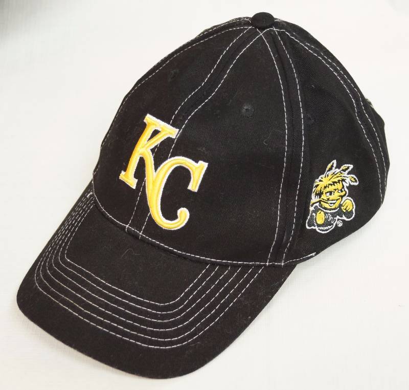 lot 4104 image: Hat - Kansas City Royals  WSU - Special Edition Combo Hat KC  Wichita State - Very nice hat - Velcro back adjustable size - Embroidered