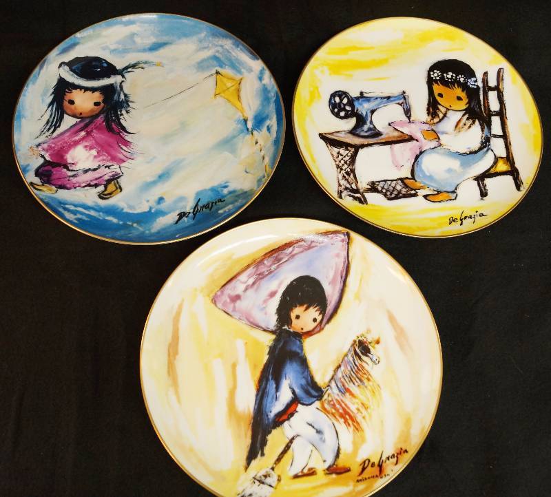 lot 4110 image: Lot of 4 Decorative Collector Porcelain Plates - De Grazia - 1909 - 1982 on Fine China  - Numbered - Artists of the World  - See Description for Details