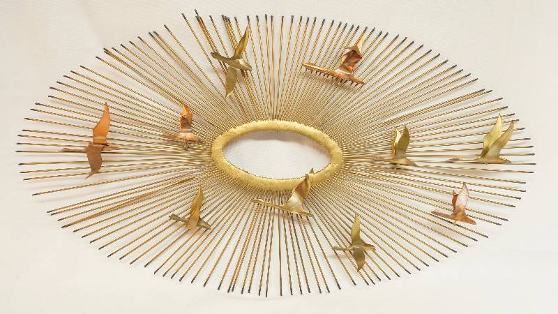 lot 4116 image: Large, Beautiful Metal Brass Wall Hanging with Birds against a sunset. This is handmade art and very nice See photos. More than 3 feet wide X 20in tall oval - MUST SEE