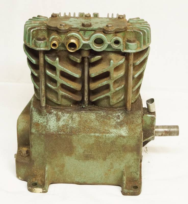 lot 4170A image: Old Piston Motor