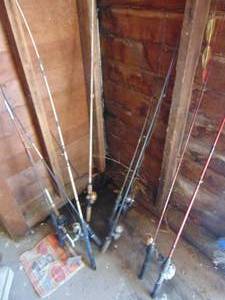 lot 4553 image: Fishing poles and reels - all in good shape