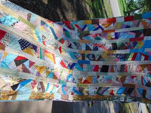 lot 4581 image: Twin size quilt