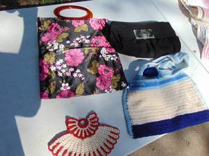 lot 4586 image: Vintage sewing bags