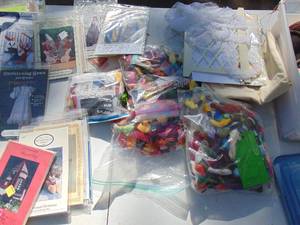 lot 4590 image: Large lot of sewing