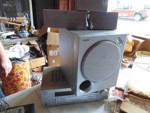 lot 4723 image: Sony digital audiovideo control center