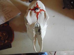 lot 4738 image: Painted cow skull