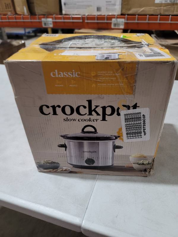 Crock-Pot 3-Quart Round Manual Slow Cooker, Stainless Steel and Black -  SCR300-SS 
