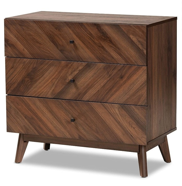 lot 197 image: 3-Drawer Chest Retail $216.87
