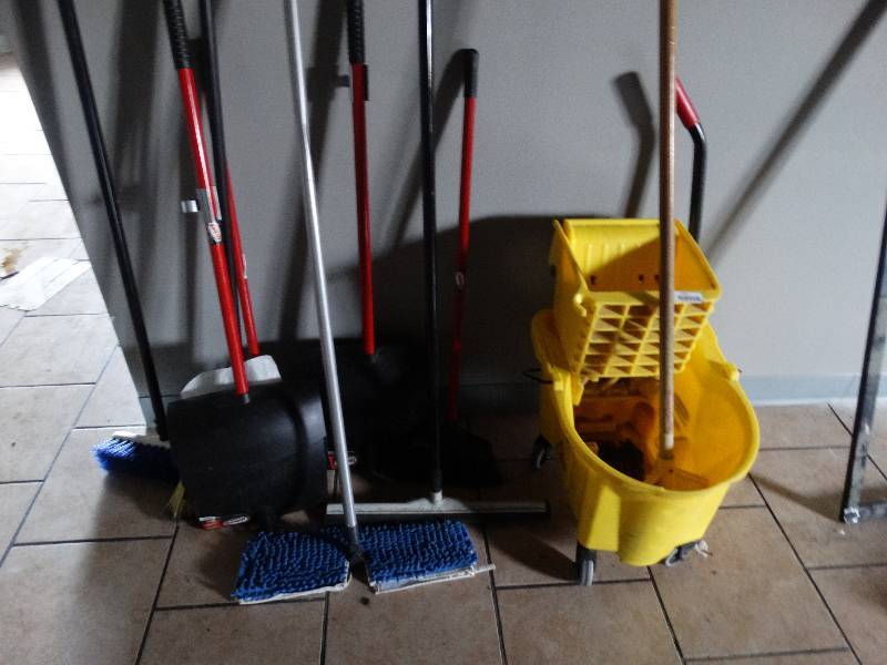 lot 2771 image: Lot of various mops, brooms, misc.