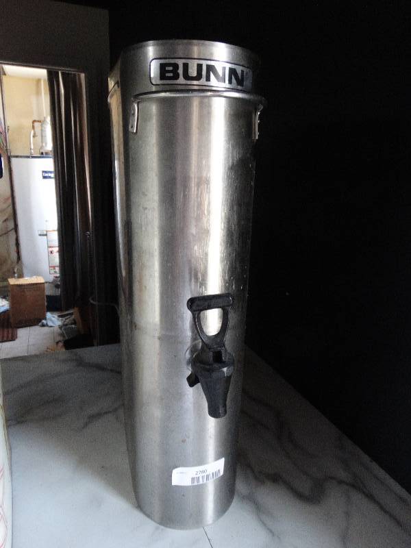 lot 2780 image: Bunn tea dispenser