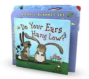 lot 2082 image: Binks and Books Nighttime Bedtime Book and Cozy Blanket