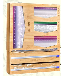 lot 55908 image: Ziploc bag and storage organizer, bamboo wall hanging