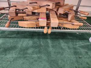 lot 12800 image: Lot of Approx 8 Jorgensen Clamps