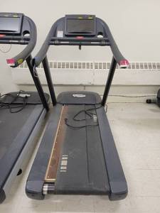 lot 1342 image: Technogym RUN 600 Treadmill