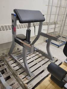 lot 1357 image: Hammer Strength B00 Exercise Equipment