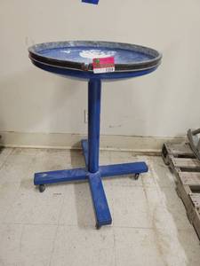 lot 1359 image: Mobile Gym Chalk Stand&nbsp