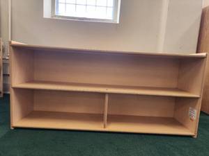 lot 12807 image: Angels 3 Compartment Childrens Shelf