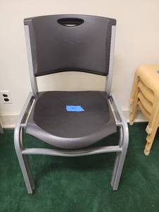 lot 1401 image: Lot of 2 Black Lifetime Armless Stackable Chairs