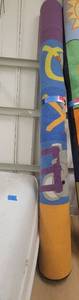 lot 1427 image: 11.5ft Animal Themed Area Rug