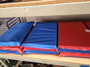 lot 12943 image: Lot of 3 Kinder Mats