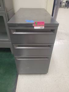 lot 1474 image: Gray Hon 3-Drawer Filing Cabinet&nbsp