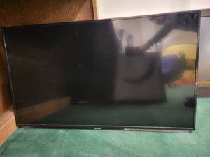 lot 1478 image: Sharp LC-42LB261U Television&nbsp