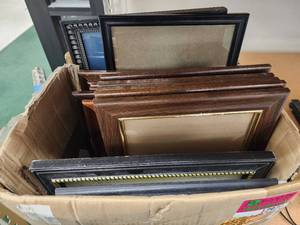 lot 12971 image: Lot of 18 Assorted Size Picture Frames