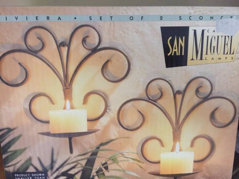 lot 4 image: Still in box nice iron Wall sconce with glass...