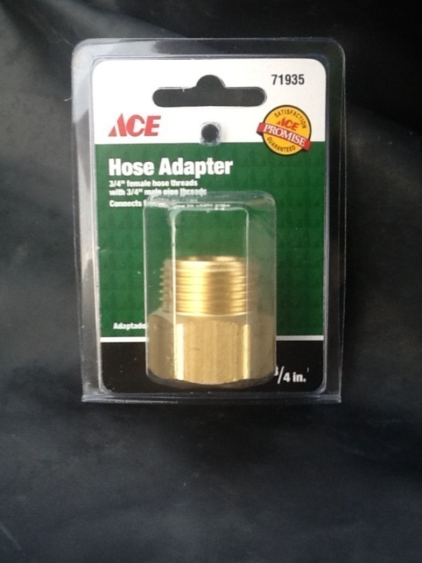 lot 7616 image: This lot is (4)  15 brass hose adapters