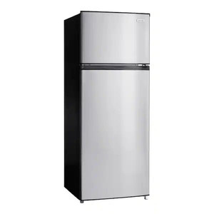 lot 38696 image: Vissani 7.1 cu. ft. Top Freezer Refrigerator in Stainless Steel Look