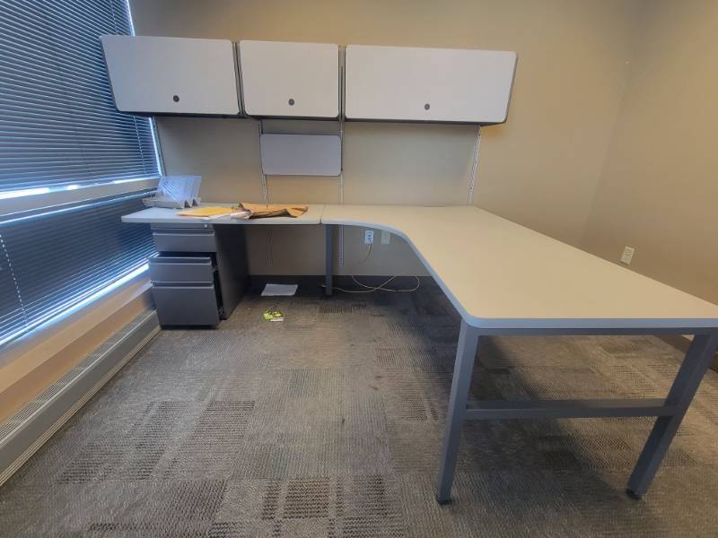 Overland Park, KS Office Building Liquidation Auction Herman Miller