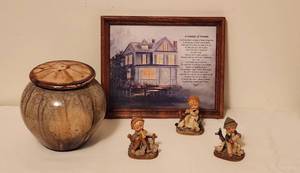 lot 1013 image: 3 Vintage Napcoware Figurines - Pottery Pot with Lid - Framed Print A Family of Friends 11 x 9