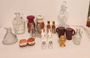 lot 1024 image: Salt and Pepper Shakers - Klucka Bottle or Kluk Kluk Bottle (Spirts Bottle) - 2 OilVinegar Cruets