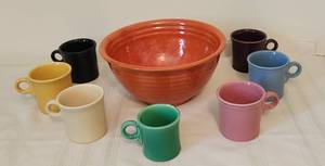 lot 1026 image: Vintage Bauer Pottery Bowl, Orange 11 - 6 Fiesta10 ounce Cups and one 7 ounce cup
