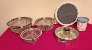 lot 1079 image: Set of 3 Pampered Chef Stainless Steel Strainers - Vintage Springform Pan Made in Germany - Container with coffee filters - Lazy Susan 12 Turntable