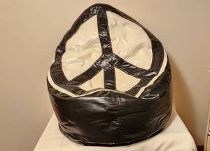 lot 1103 image: Bean Bag Chair with Peace Sign