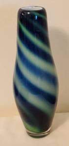 lot 1136 image: Vintage Handblown Art Glass, Blue & Green Swirl 14 Tall
