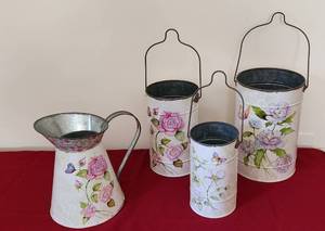 lot 1142 image: 4 Tin Decorative Containers