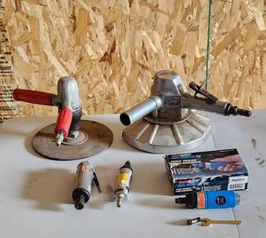 lot 2043 image: Air Tools